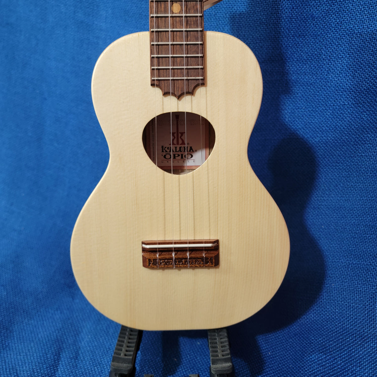 KoAloha Opio Concert All Solid Spruce / Acacia KCO-10S Ukulele w/ Bag