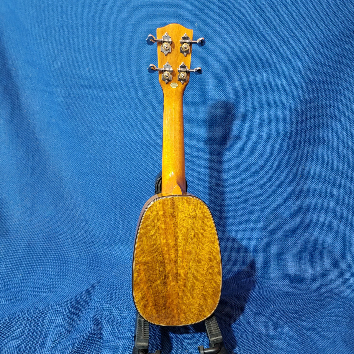 Ohana Pineapple Sopranino TPK-220G All Solid Mango w Abalone