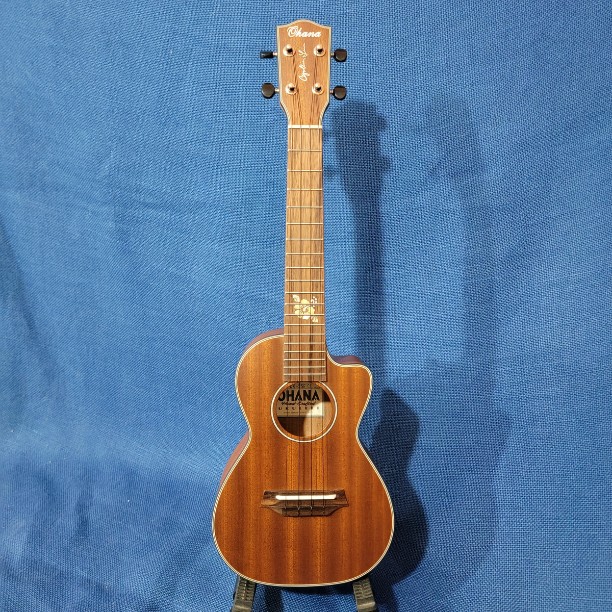 Ohana Concert CK-25CE-CL Cynthia Lin Model Acoustic/Electric