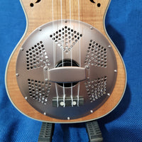 Gold Tone Super Concert Long (Tenor) Neck ResoMaple Laminate Curly Maple Resonator Ukulele with Gigbag P761