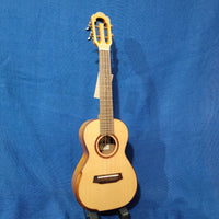 Ohana Concert CK-6 All Solid Sitka Spruce / Acacia Ukulele P855