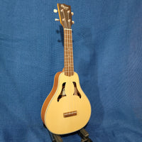 Ohana Soprano Vita VK-70 Solid Spruce Top/ Laminate Mahogany Ukulele P923