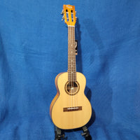 Ohana Tenor TK-250G All Solid Spruce / Acacia Slotted Headstock Ukulele P887