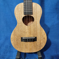 KoAloha Concert All Solid Mango KCM-00MG Made in Hawaii Ukulele w/ KoAloha Hardcase P939