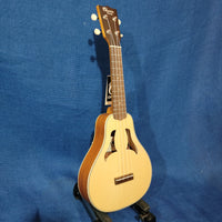 Ohana Soprano Vita VK-70 Blem Solid Spruce Top/ Laminate Mahogany Ukulele h072