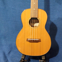 Ohana Tenor TK-260G All Solid Cedar / Acacia Ukulele h162