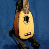 Ohana Pineapple Sopranissimo TTPK-70G All Solid Spruce / Mahogany Teenie Tiny Ukulele h385