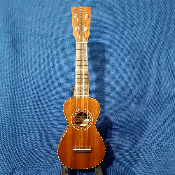 Ohana Sopranino Pequeno Nunes Vintage Style All Solid Mahogany Ukulele h388