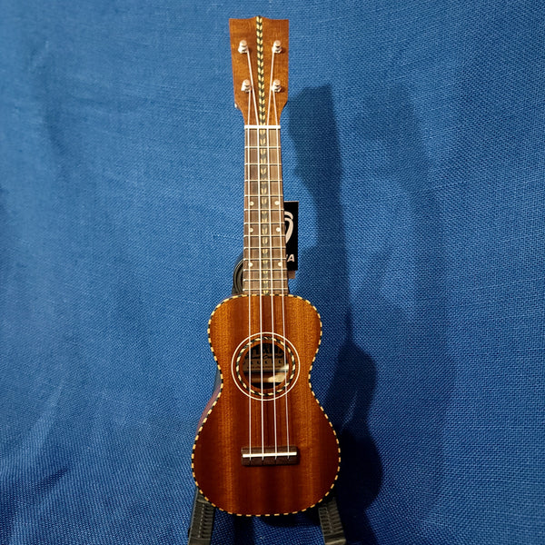 Ohana Sopranino Pequeno Blem Nunes Vintage Style All Solid Mahogany Ukulele h599