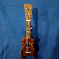 Ohana Sopranino Pequeno Blem Nunes Vintage Style All Solid Mahogany Ukulele h599