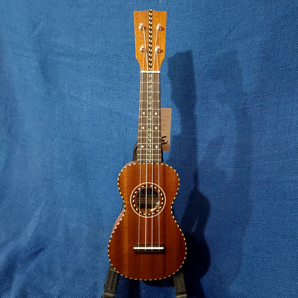 Ohana Sopranino Pequeno Nunes Vintage Style All Solid Mahogany Ukulele h601