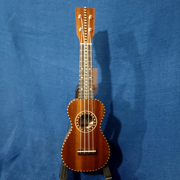 Ohana Sopranino Pequeno Nunes Vintage Style All Solid Mahogany Ukulele h606