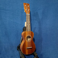 Ohana Sopranino Pequeno Nunes Vintage Style All Solid Mahogany Ukulele h606
