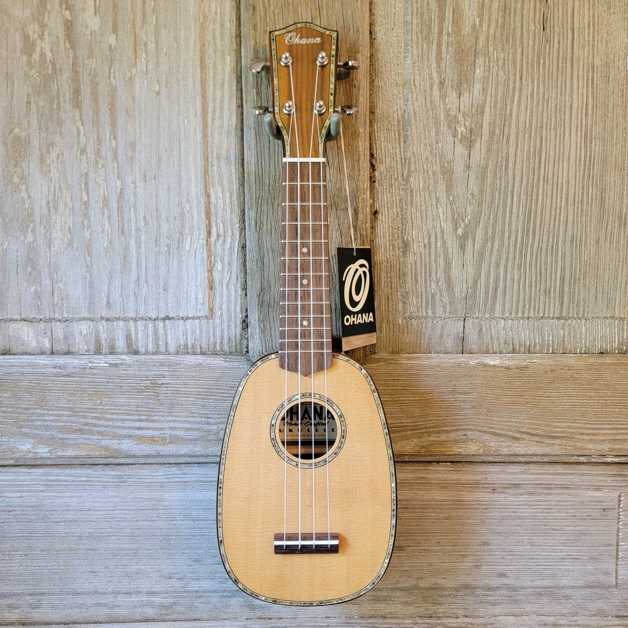 Ohana Pineapple Sopranino TPK-70G All Solid Spruce / Mahogany w