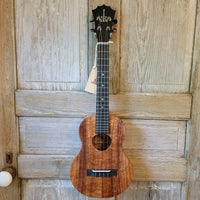 KoAloha Tenor All Solid Koa KTM-00 Gloss Made in Hawaii Ukulele w/ Hardcase h834