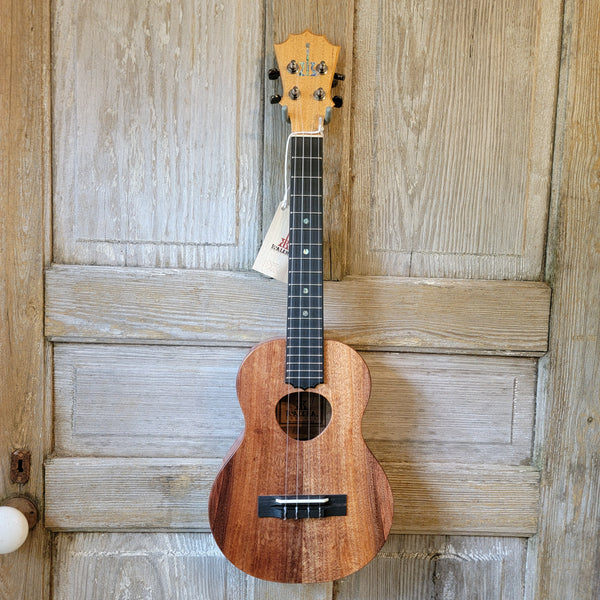KoAloha Tenor All Solid Koa KTM-10 Pikake Satin Made in Hawaii Ukulele w/ Hardcase h855