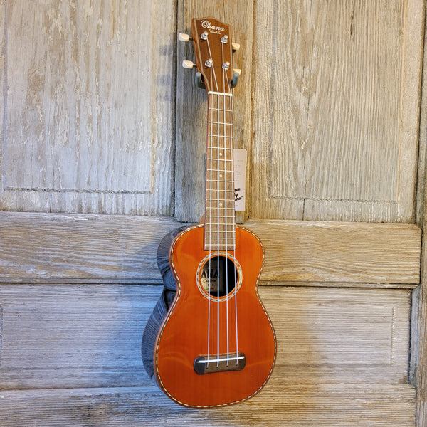 Ohana Soprano SK-50G All Solid Cedar / Rosewood Gloss Ukulele v094
