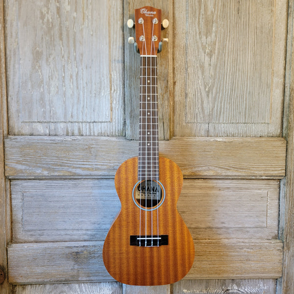 Ohana Concert CK-10 Starter Pack Laminate Mahogany Ukulele, Bag, Tuner, Strap, Button v187
