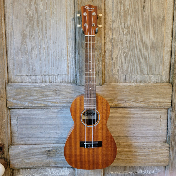 Ohana Concert CK-10 Starter Pack Laminate Mahogany Ukulele, Bag, Tuner, Strap, Button v189