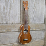 Ohana Soprano SK-390 All Solid Koa Vintage Martin 3M-Style Ukulele with Hard Case v302