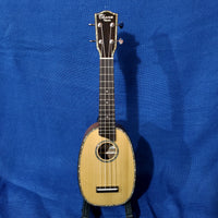 Ohana Soprano Pineapple PK-70G All Solid Spruce / Mahogany Ukulele s013