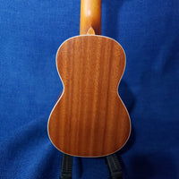 Ohana Soprano SK-22 Solid Spruce Top / Laminate Mahogany Back & Sides Ukulele m856